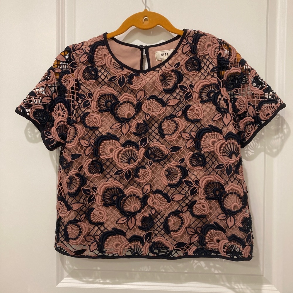 NYTT Floral Crochet Top Womens Small NWT